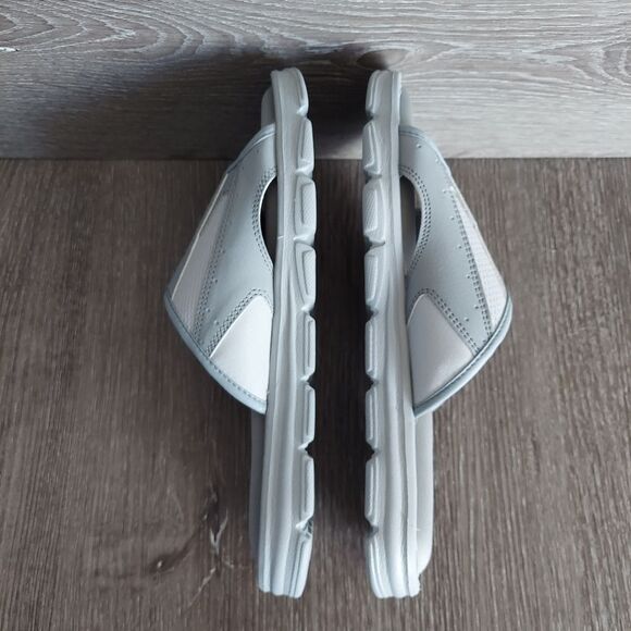 SKECHERS Relaxed Fit Plus Memory Foam Gray Slide On Casual Sandals Mens Size 8 - Picture 5 of 7